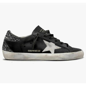 Golden Goose Super Star Sneakers(PLEASE REQUEST YOUR SIZE FOR PURCHASING)